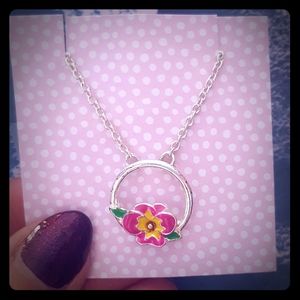 Pansy necklace